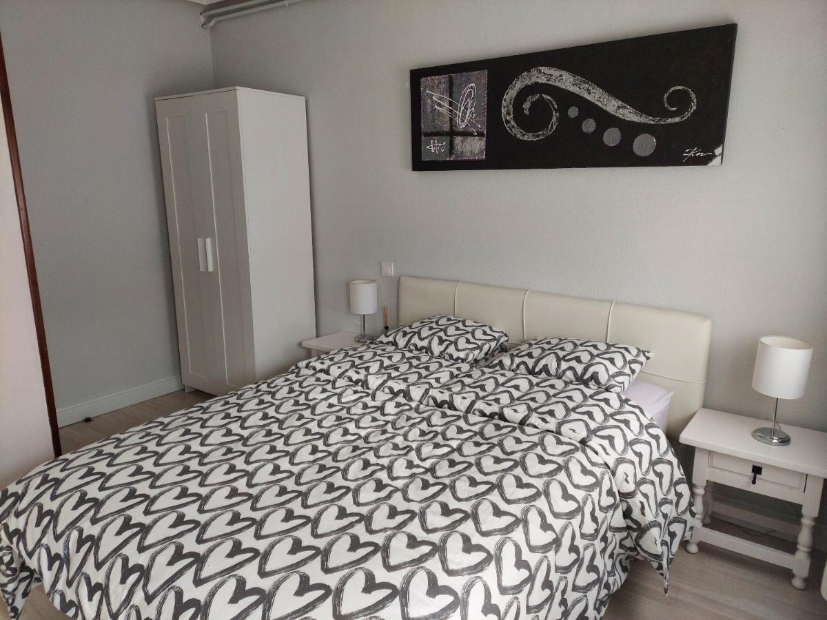 Navas Suite Navas del Rey Exterior foto